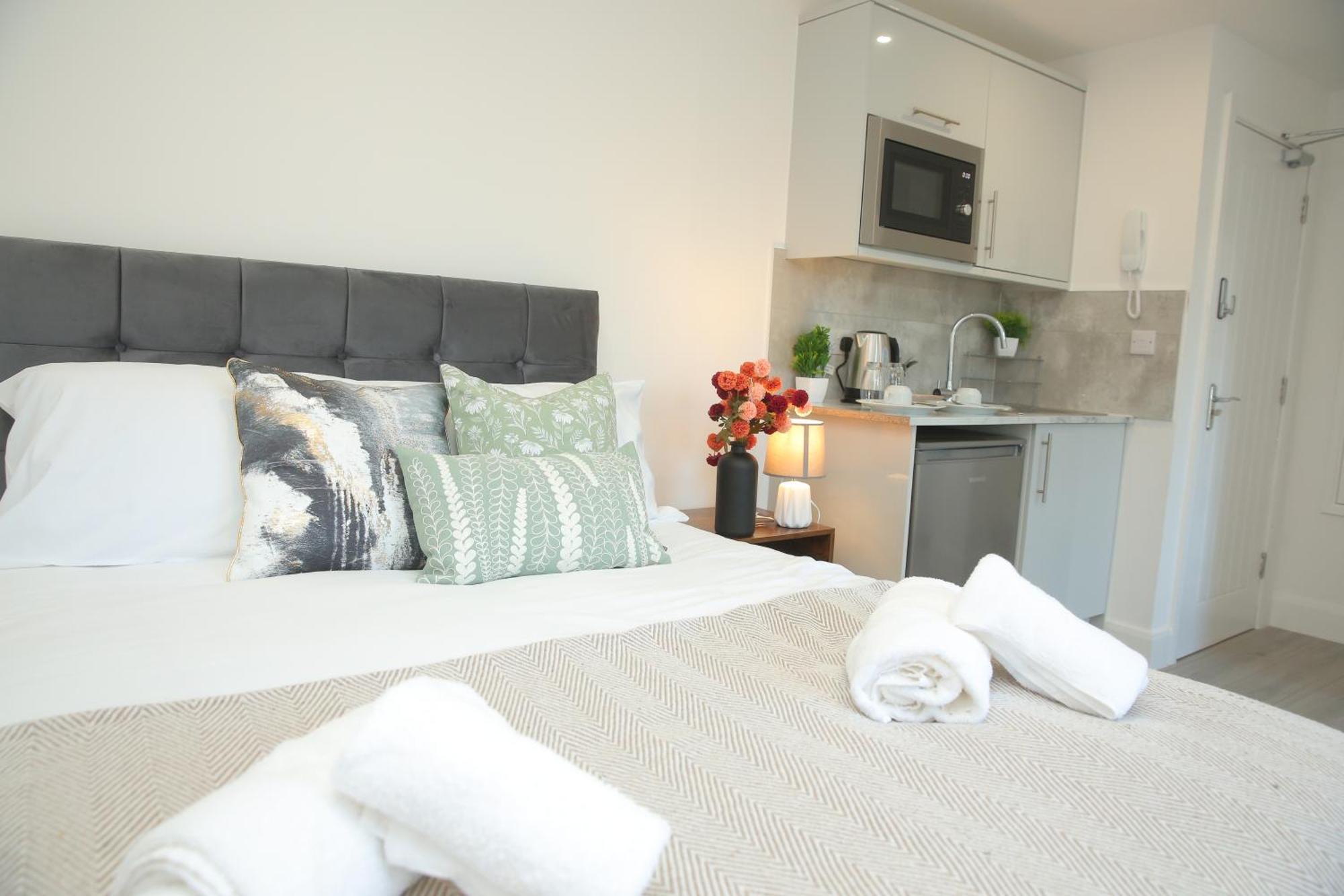 Homestay Ensuite 4 Mins From Airport Luton (Bedfordshire)